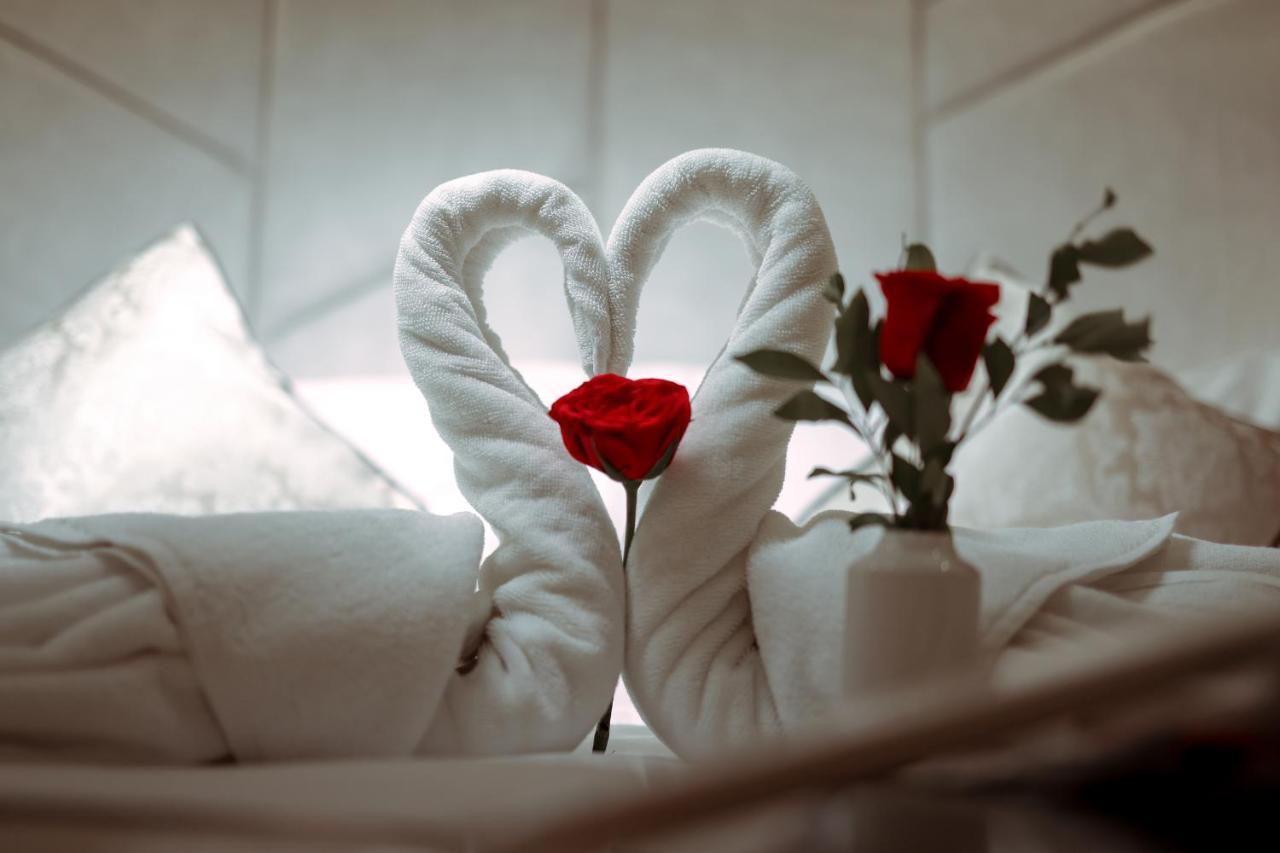 Krishnavalsam Regency Hotel Guruvayur Ngoại thất bức ảnh
