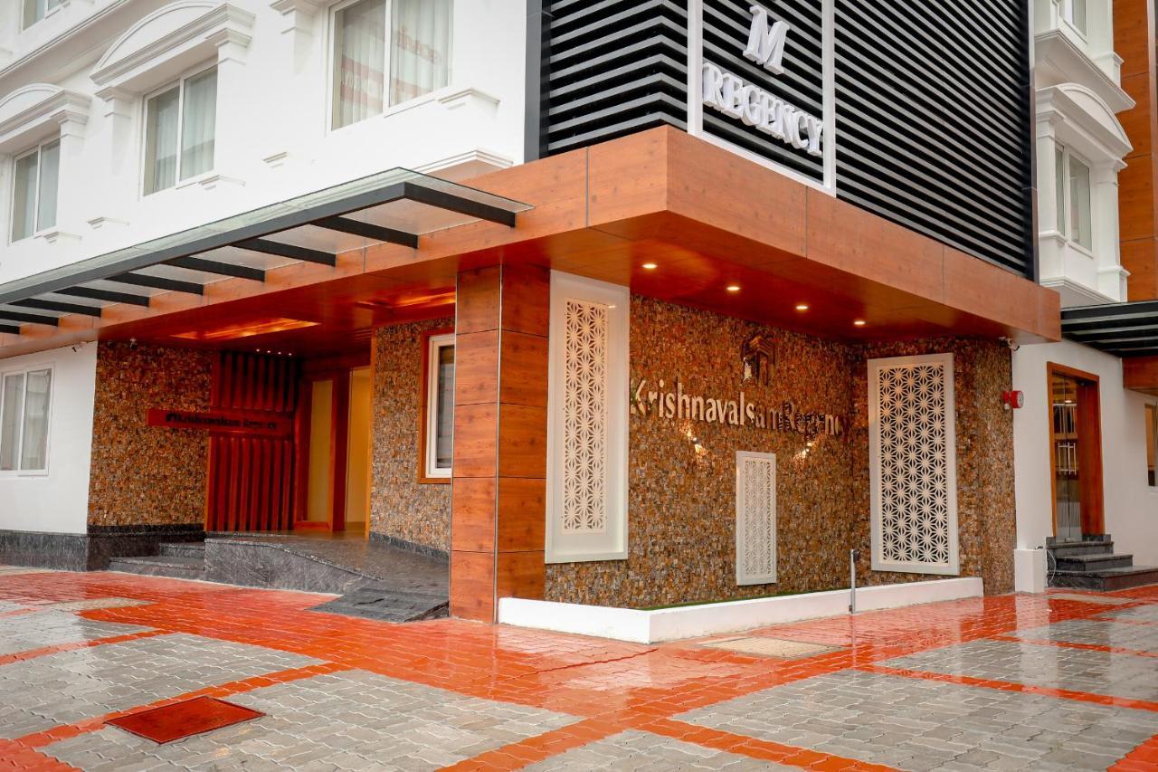 Krishnavalsam Regency Hotel Guruvayur Ngoại thất bức ảnh