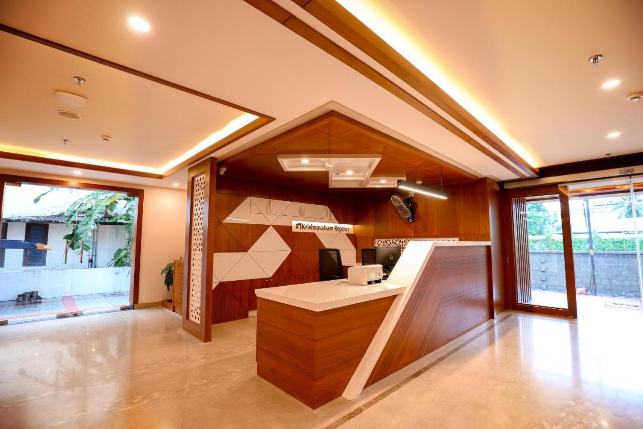 Krishnavalsam Regency Hotel Guruvayur Ngoại thất bức ảnh